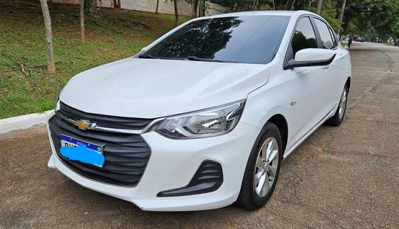 CHEVROLET ONIX 1.0 TURBO FLEX PLUS LT AUTOMÁTICO CHEVROLET ONIX 1.0 TURBO FLEX PLUS LT AUTOMÁTICO
